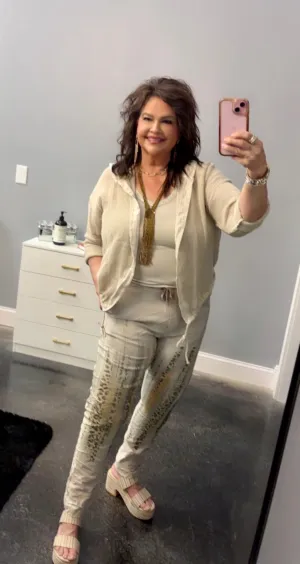 A Touch of Animal Shimmer Khaki pants