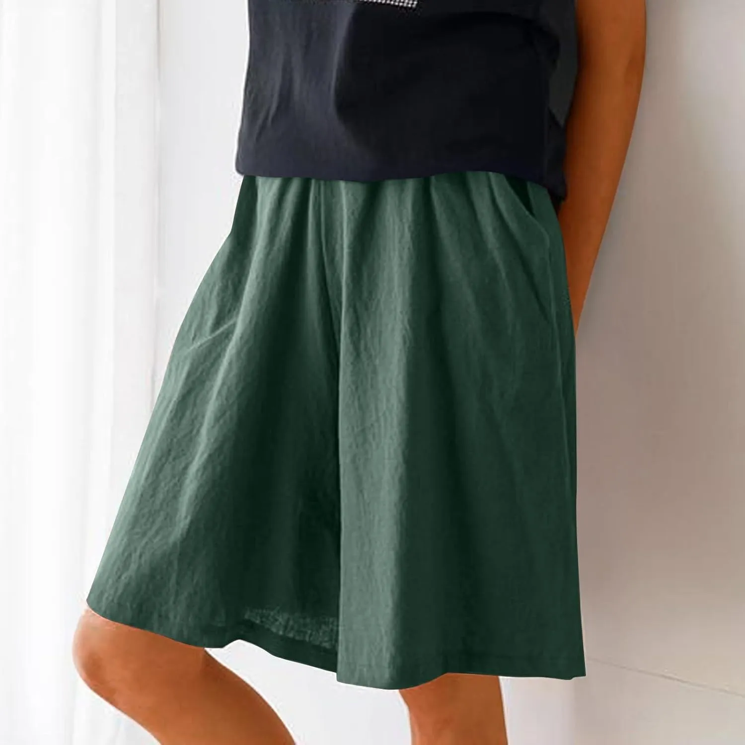 Casual Shorts for Women Dressy Drawstring High Waist Wide Leg 2025 Summer Beach Ruffle Solid Color Outfits with 2 Pockets