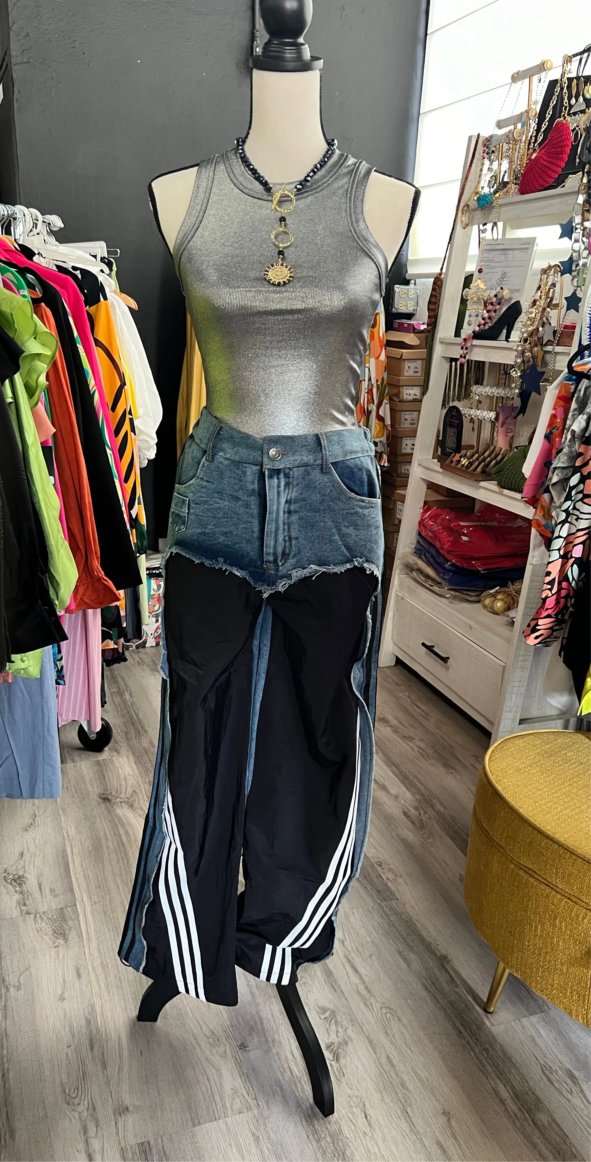 Denim with side lines - New 