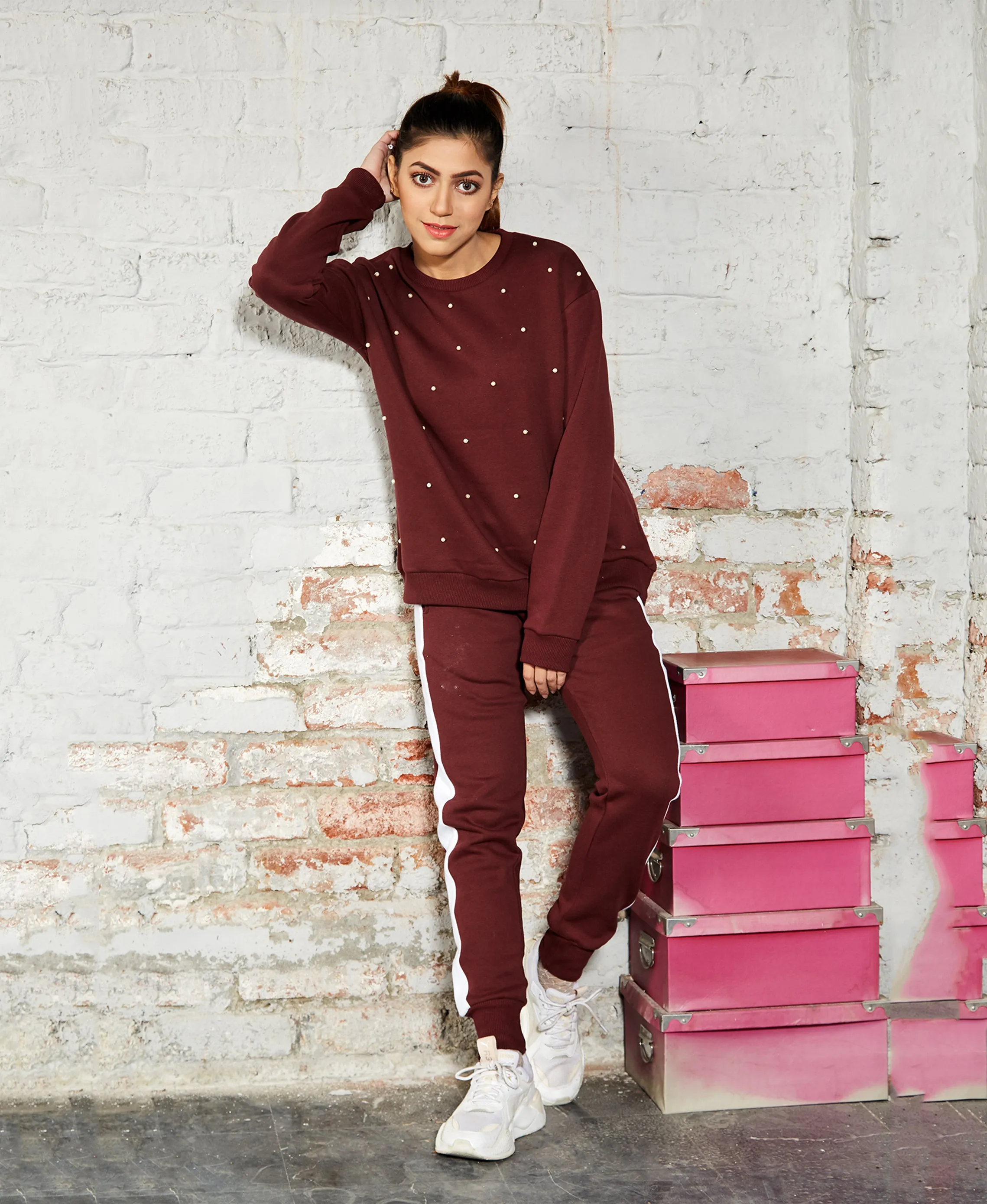 Ladies Pearls Activewear (Coffee)