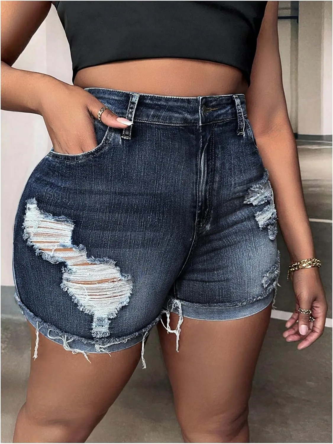 WDIRARA Women's Plus Size High Waist Button Distressed Ripped Casual Denim Shorts