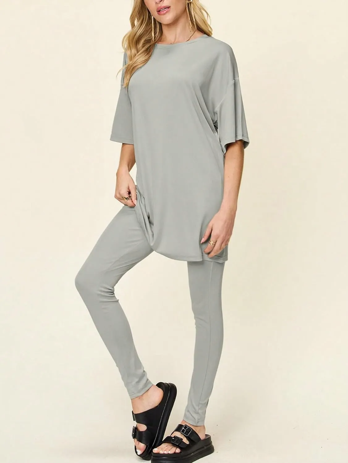 Women's Casual Two-Piece Set Solid Color Oversized Crew Neck Tunic Top And Leggings Set Black Half Sleeves Relaxed Fit